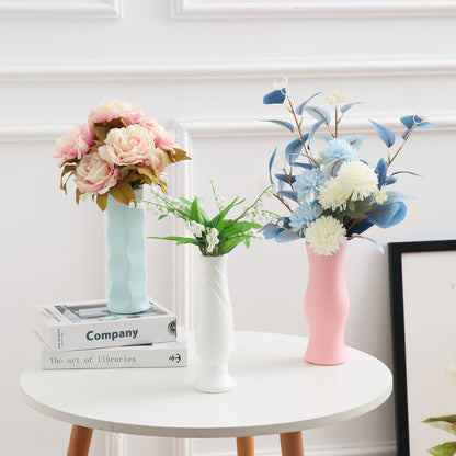Nordic Style Plastic Vase for Home Decor and Flowers